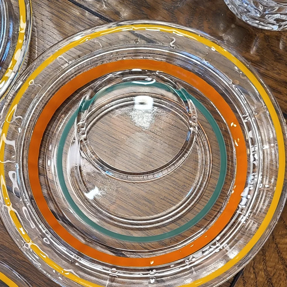 Anchor Hocking snack plates with Federal Glass punch cups set of 4🐣